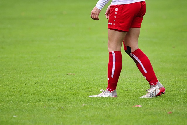 背后的矛盾 背后的矛盾